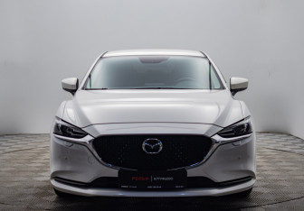 Подержанный автомобиль Mazda 6 Sedan 2019 года (8 фото)