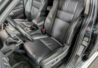 Подержанный автомобиль Mitsubishi Pajero Sport 2018 года (20 фото)