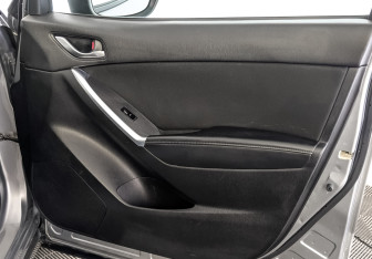 Подержанный автомобиль Mazda CX-5 2014 года (25 фото)