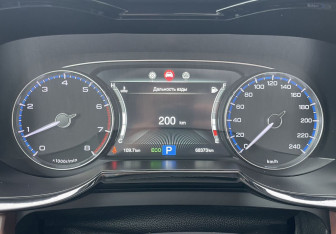Подержанный автомобиль GAC GS8 2023 года (29 фото)