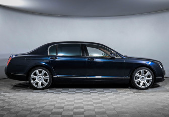 Подержанный автомобиль Bentley Continental Flying Spur 2005 года (4 фото)