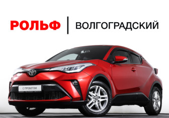 Подержанный автомобиль Toyota C-HR 2020 года (27 фото)