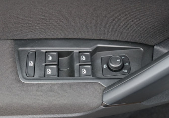 Подержанный автомобиль Volkswagen Tiguan 2021 года (11 фото)