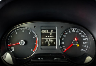 Подержанный автомобиль Volkswagen Polo Sedan 2019 года (13 фото)