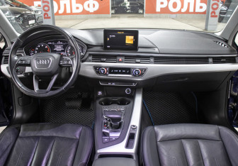 Подержанный автомобиль Audi A4 Sedan 2017 года (14 фото)