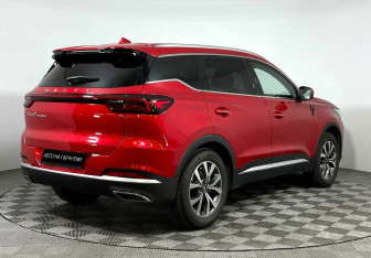 Подержанный автомобиль Chery Tiggo 7 Pro Max 2022 года (3 фото)