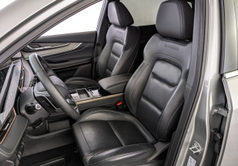 Подержанный автомобиль Exeed LX 2024 года (20 фото)