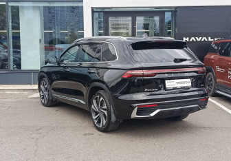 Подержанный автомобиль Geely Monjaro 2023 года (7 фото)