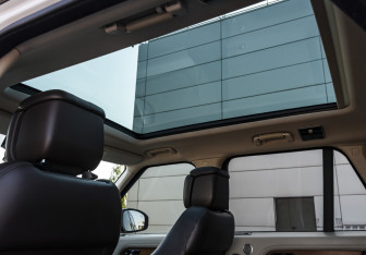 Подержанный автомобиль Land Rover Range Rover 2018 года (25 фото)