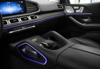 Подержанный автомобиль Mercedes-Benz GLE 2020 года (20 фото)
