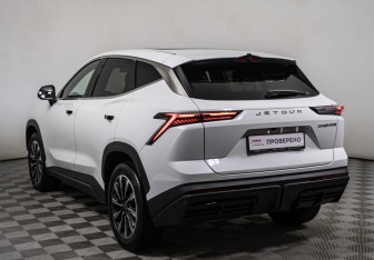 Подержанный автомобиль Jetour Dashing 2025 года (7 фото)