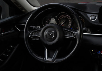 Подержанный автомобиль Mazda 6 Sedan 2019 года (13 фото)
