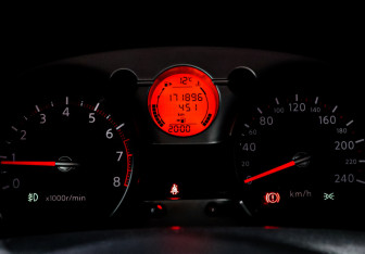 Подержанный автомобиль Nissan Qashqai 2008 года (11 фото)