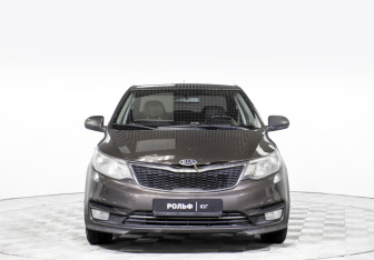 Подержанный автомобиль Kia Rio Sedan 2016 года (2 фото)