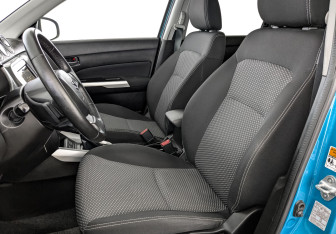 Подержанный автомобиль Suzuki Vitara 2016 года (20 фото)