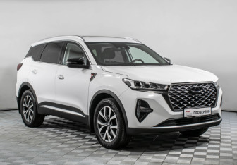 Подержанный автомобиль Chery Tiggo 7 Pro Max 2023 года (3 фото)