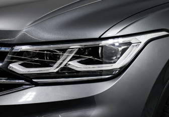 Подержанный автомобиль Volkswagen Tiguan 2021 года (7 фото)