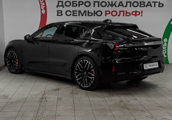 Подержанный автомобиль Zeekr 001 2024 года (6 фото)