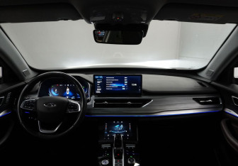 Подержанный автомобиль Chery Tiggo 8 Pro 2022 года (11 фото)