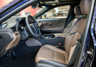 Новый Lexus ES 2025 (9 фото)