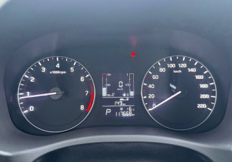 Подержанный автомобиль Hyundai Creta 2017 года (12 фото)