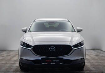 Подержанный автомобиль Mazda CX-30 2020 года (8 фото)