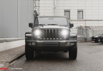 Новый Jeep Wrangler 2022 (2 фото)