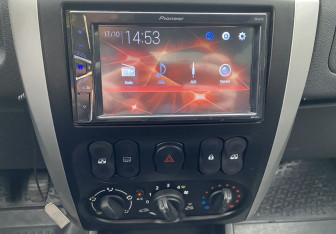 Подержанный автомобиль Nissan Almera Sedan 2015 года (13 фото)