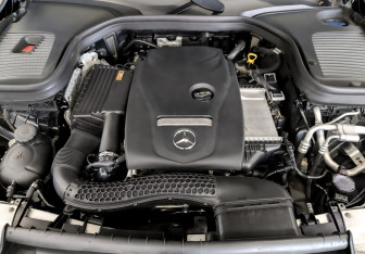 Подержанный автомобиль Mercedes-Benz GLC Coupe 2017 года (9 фото)