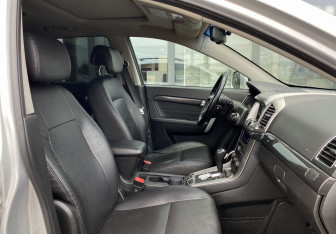 Подержанный автомобиль Chevrolet Captiva 2014 года (23 фото)