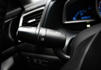 Подержанный автомобиль Mazda 3 Sedan 2014 года (10 фото)