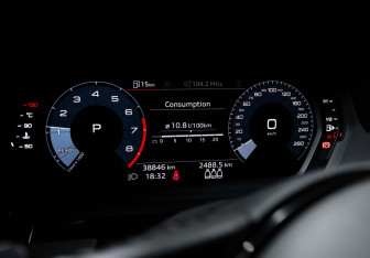 Подержанный автомобиль Audi A3 Sedan 2021 года (11 фото)