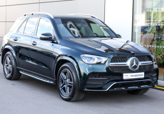 Подержанный автомобиль Mercedes-Benz GLE 2020 года (3 фото)
