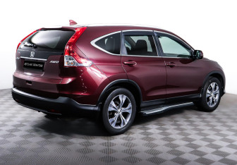 Подержанный автомобиль Honda CR-V 2013 года (5 фото)