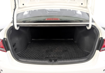 Подержанный автомобиль Kia Rio Sedan 2021 года (10 фото)