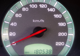 Подержанный автомобиль SsangYong Rexton 2012 года (12 фото)