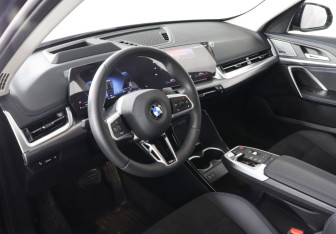 Новый BMW X1 2025 (12 фото)