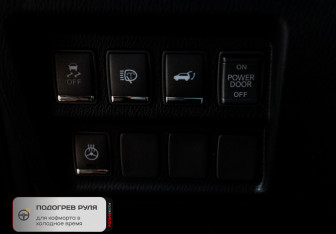 Подержанный автомобиль Infiniti QX60 2017 года (14 фото)