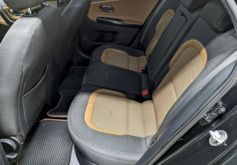 Подержанный автомобиль Kia Ceed Hatchback 2017 года (15 фото)