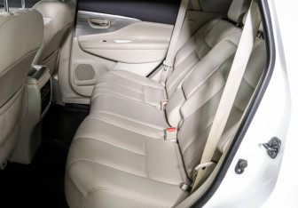 Подержанный автомобиль Nissan Murano Suv 2021 года (10 фото)