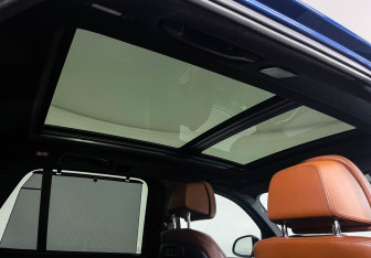 Подержанный автомобиль BMW X5 2018 года (24 фото)