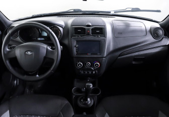 Подержанный автомобиль LADA (ВАЗ) Granta Wagon 2019 года (10 фото)