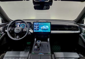 Новый GAC GS8 2025 (10 фото)