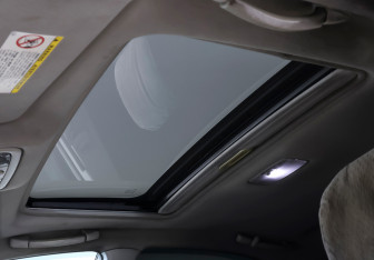 Подержанный автомобиль Toyota Camry Sedan 2002 года (18 фото)