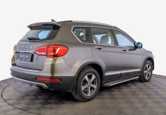 Подержанный автомобиль Haval H6 2019 года (5 фото)