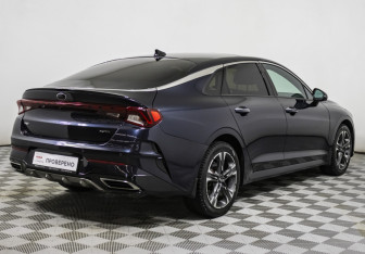 Подержанный автомобиль Kia K5 2020 года (5 фото)