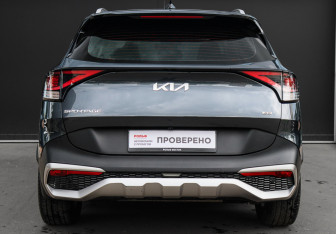 Подержанный автомобиль Kia Sportage 2023 года (5 фото)