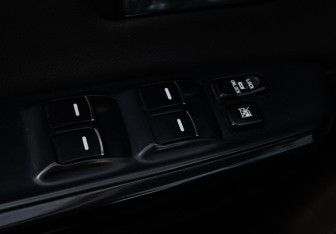 Подержанный автомобиль DW Hower H3 2018 года (16 фото)