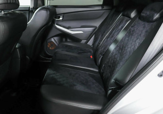 Подержанный автомобиль SsangYong Actyon 2016 года (11 фото)