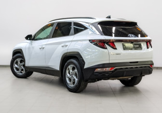 Подержанный автомобиль Hyundai Tucson 2021 года (6 фото)
